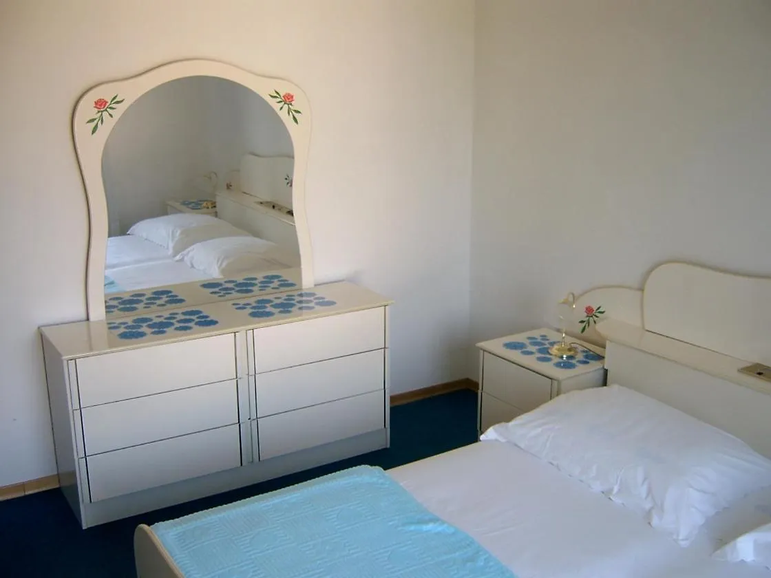 Apartments Romano Pjescana Uvala Croatia