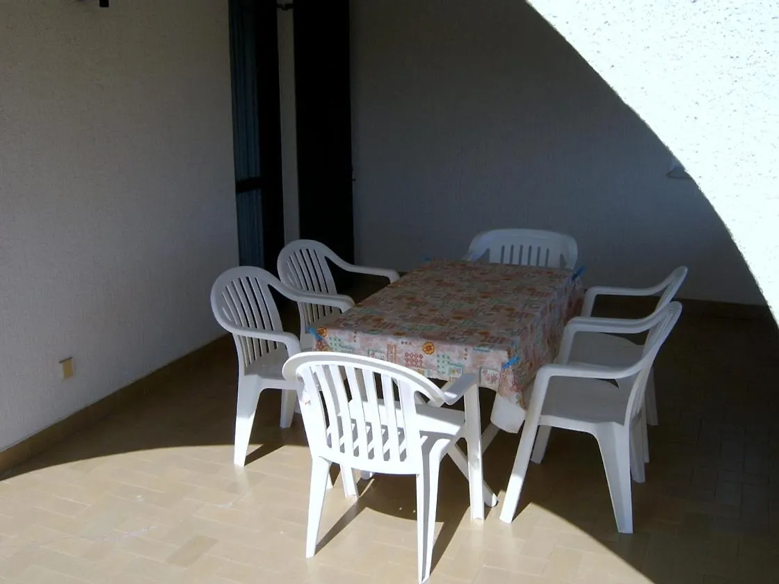 Apartments Romano Pjescana Uvala