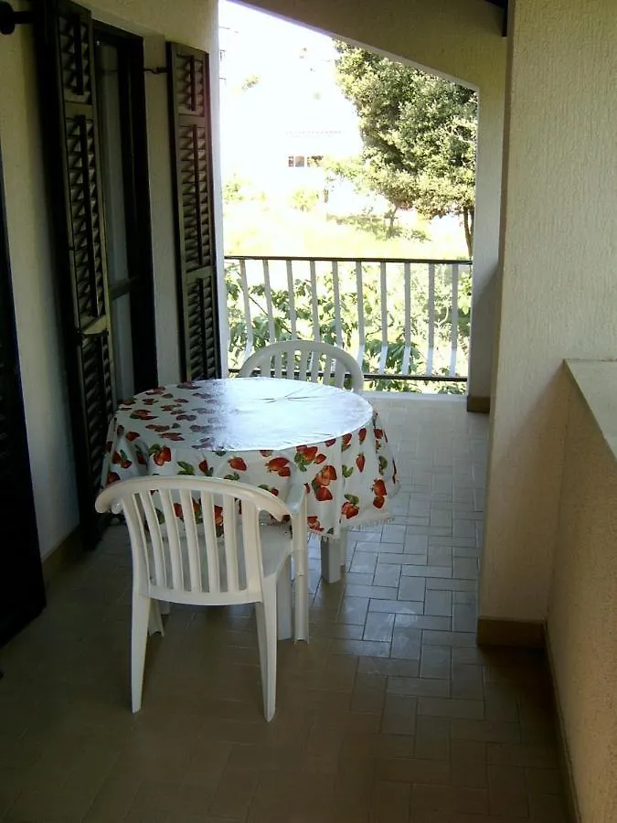 Apartments Romano Pjescana Uvala