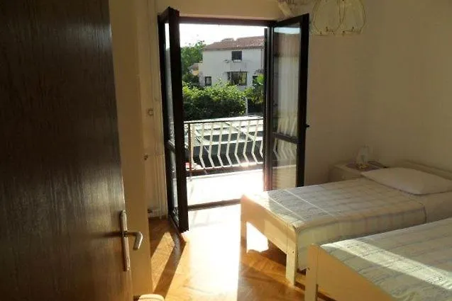 Apartments Romano Pjescana Uvala