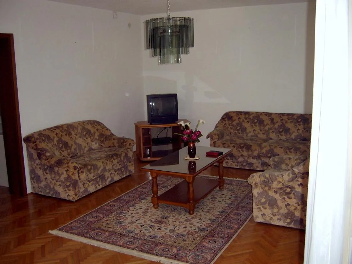 Apartments Romano Pjescana Uvala